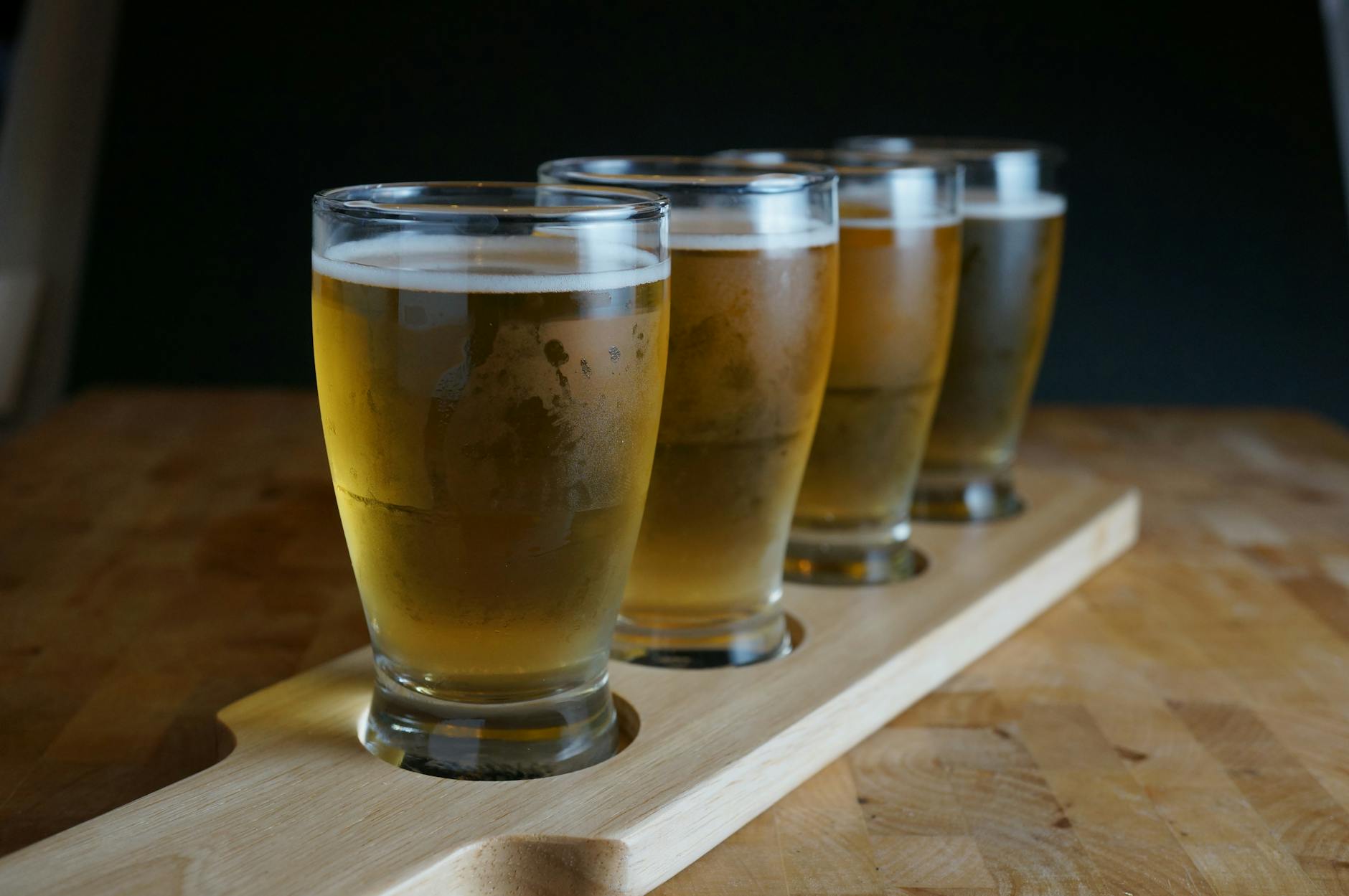Craft beer flight tasting on a Glasgow brewery tour experience