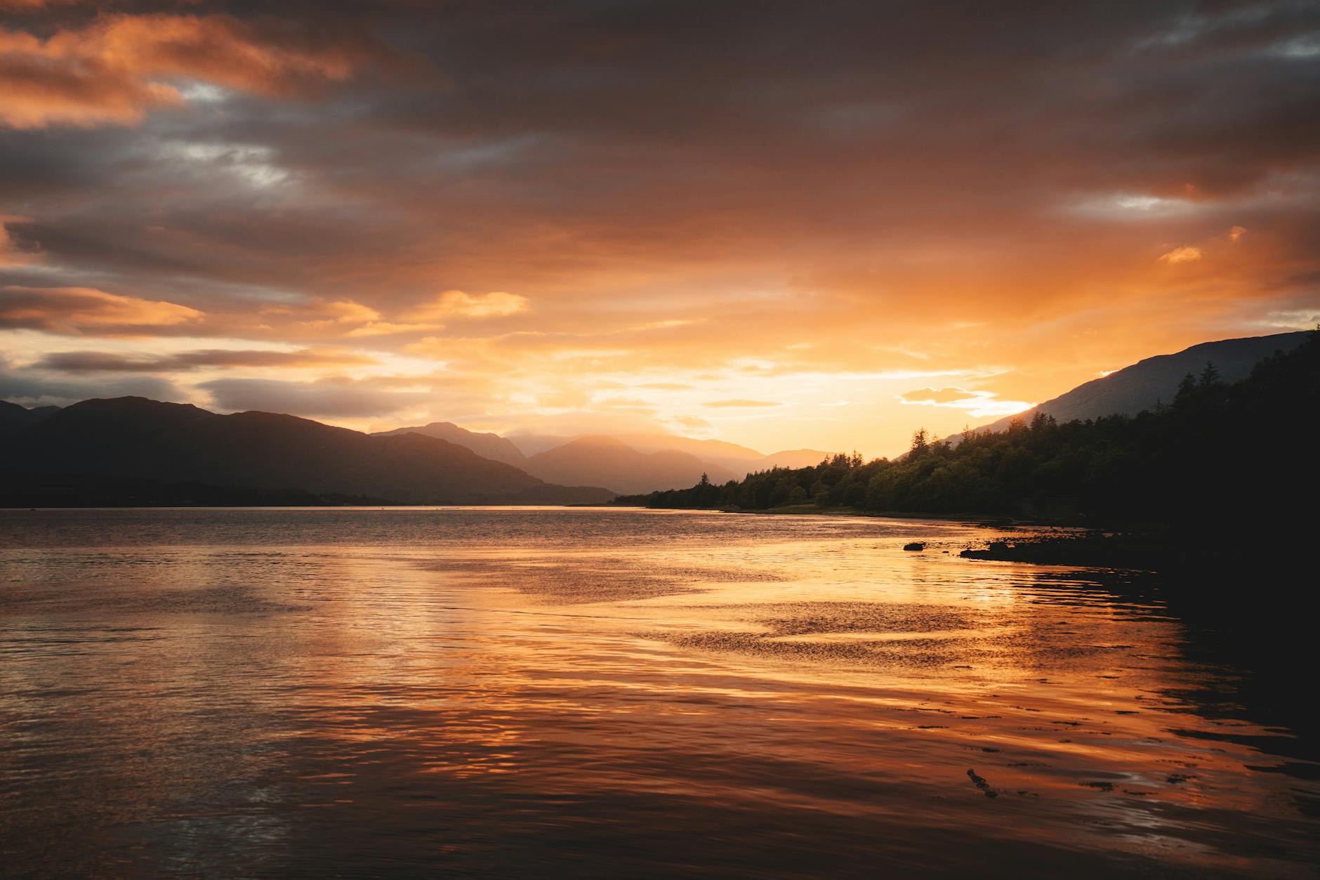 Loch Lomond day trip from Glasgow Scottish Highland landscape