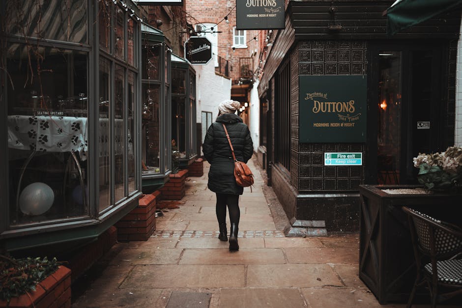 Glasgow's Merchant City: History, Architecture and Walking